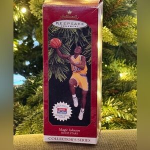 Hallmark Keepsake Ornament "Magic" Johnson Hoop Stars Series 1997 w/card EUC